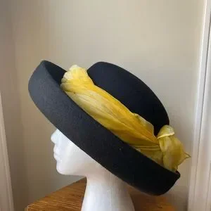 Vintage Scala Collectione women\'s felt hat 100% wool hand crafted hat/size 22 Scala collection | Accessories | Vintage Scala Collectione  main image 3